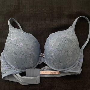 Victoria's Secret Light Blue Lace Push-Up Bra with Bow Size 38C